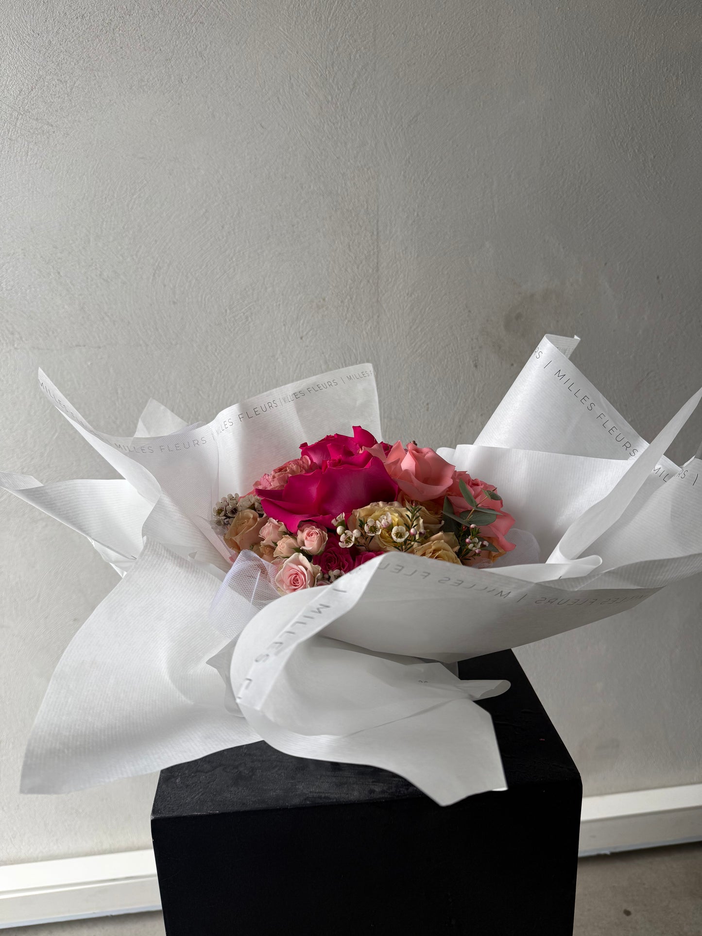 cupboard box Valentine