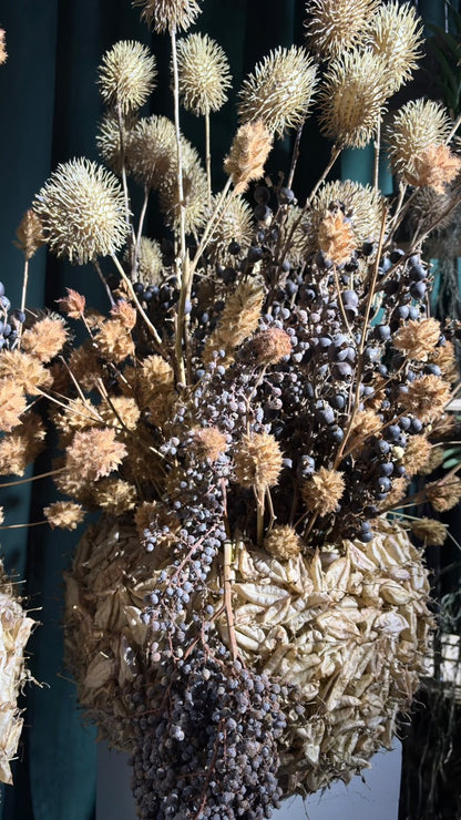 Trockenblumen Schalenobjekt