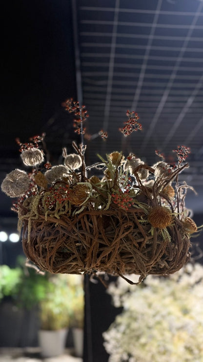 Trocken- und Seidenblumenkranz mittel