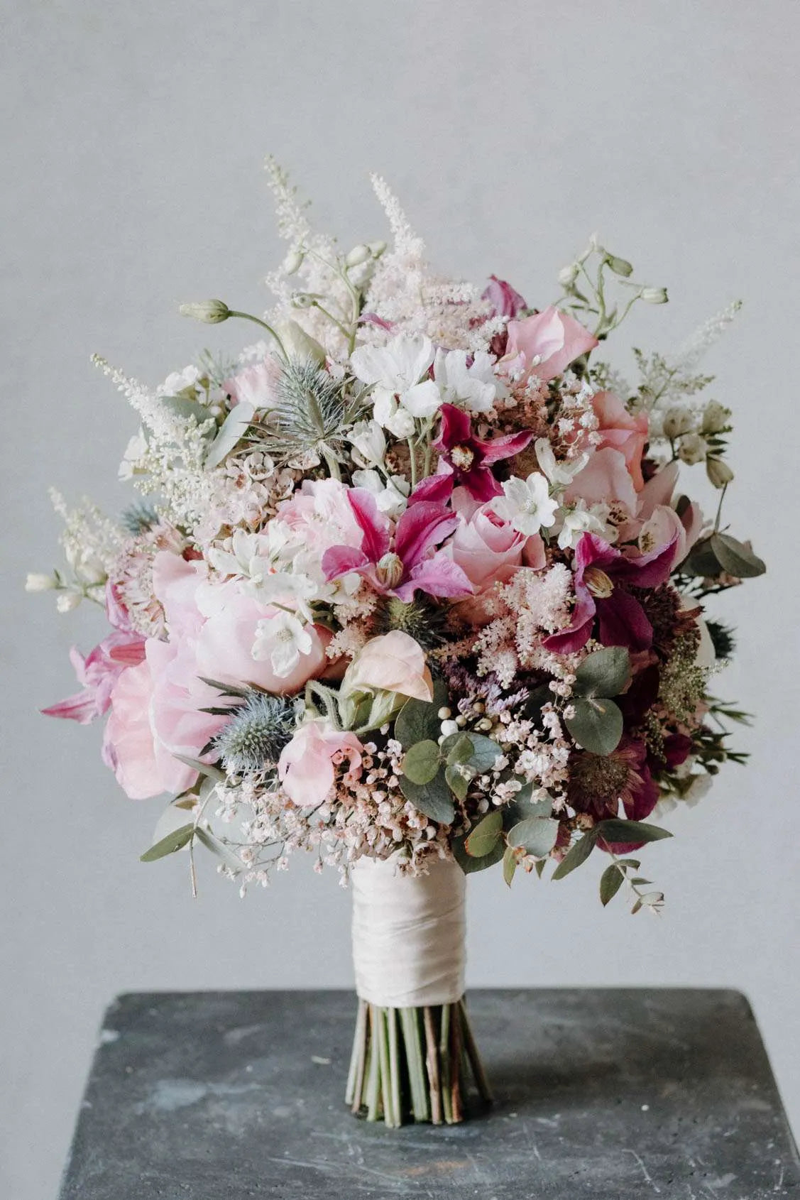 Small meadow bridal bouquet blush-white